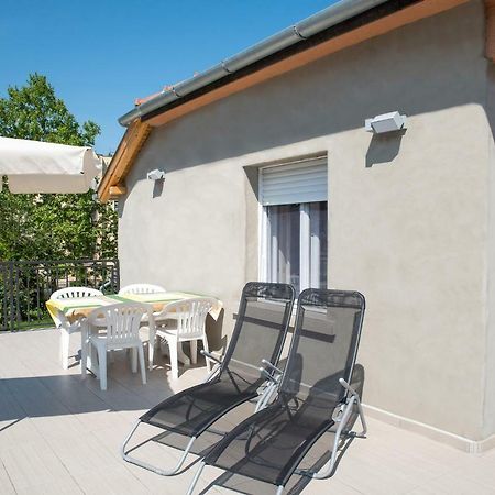 Forestine Guesthouse Heviz Bagian luar foto