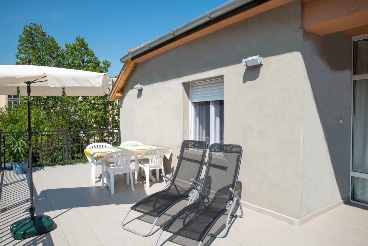 Forestine Guesthouse Heviz Bagian luar foto